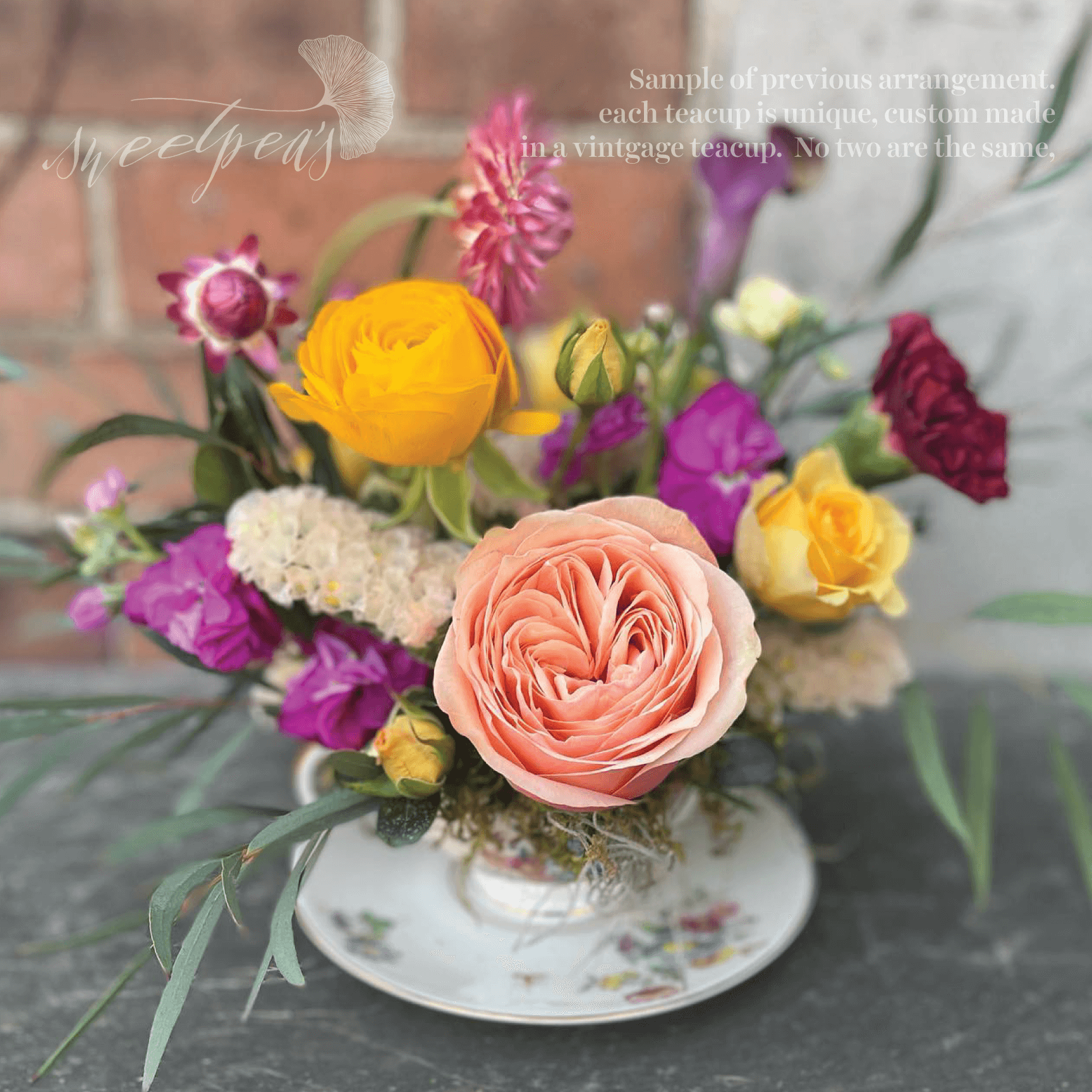 Vintage Teacup Floral Arrangement Vintage Teacup Floral Arrangement